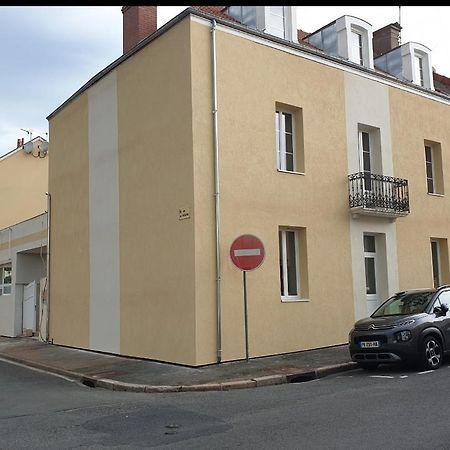 Apartamento Sci Emel Le Creusot Exterior foto
